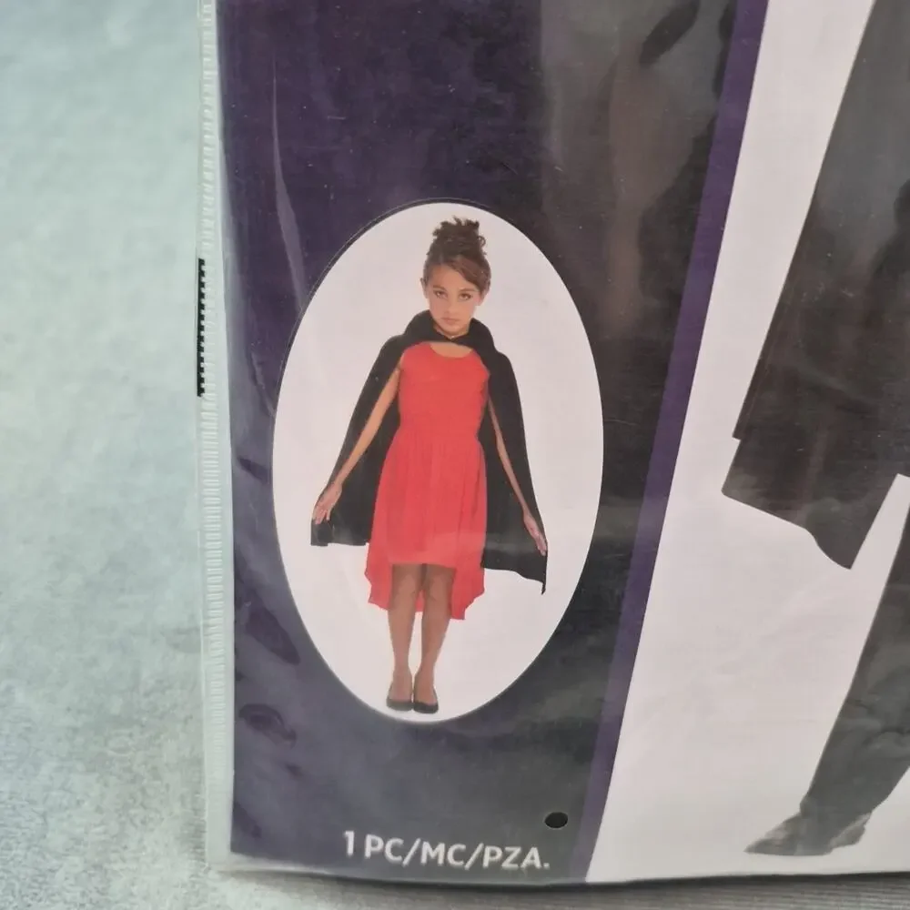Kids Vampire Cape - Black Collared Cape with High Collar Costume - Picture 3 of 5